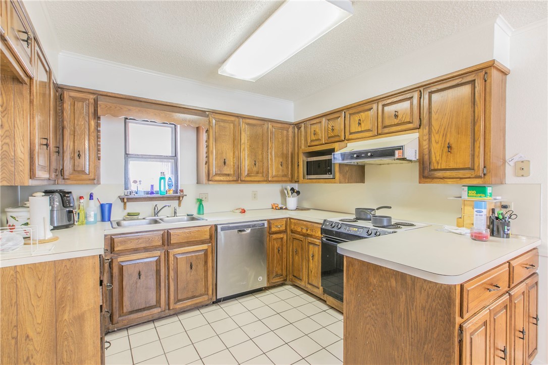 211 Chelsea Drive Hewitt TX 76643