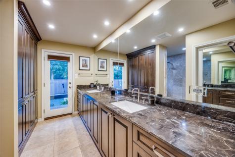10626 Cox Lane Dallas TX 75229