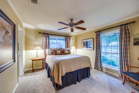 10626 Cox Lane Dallas TX 75229