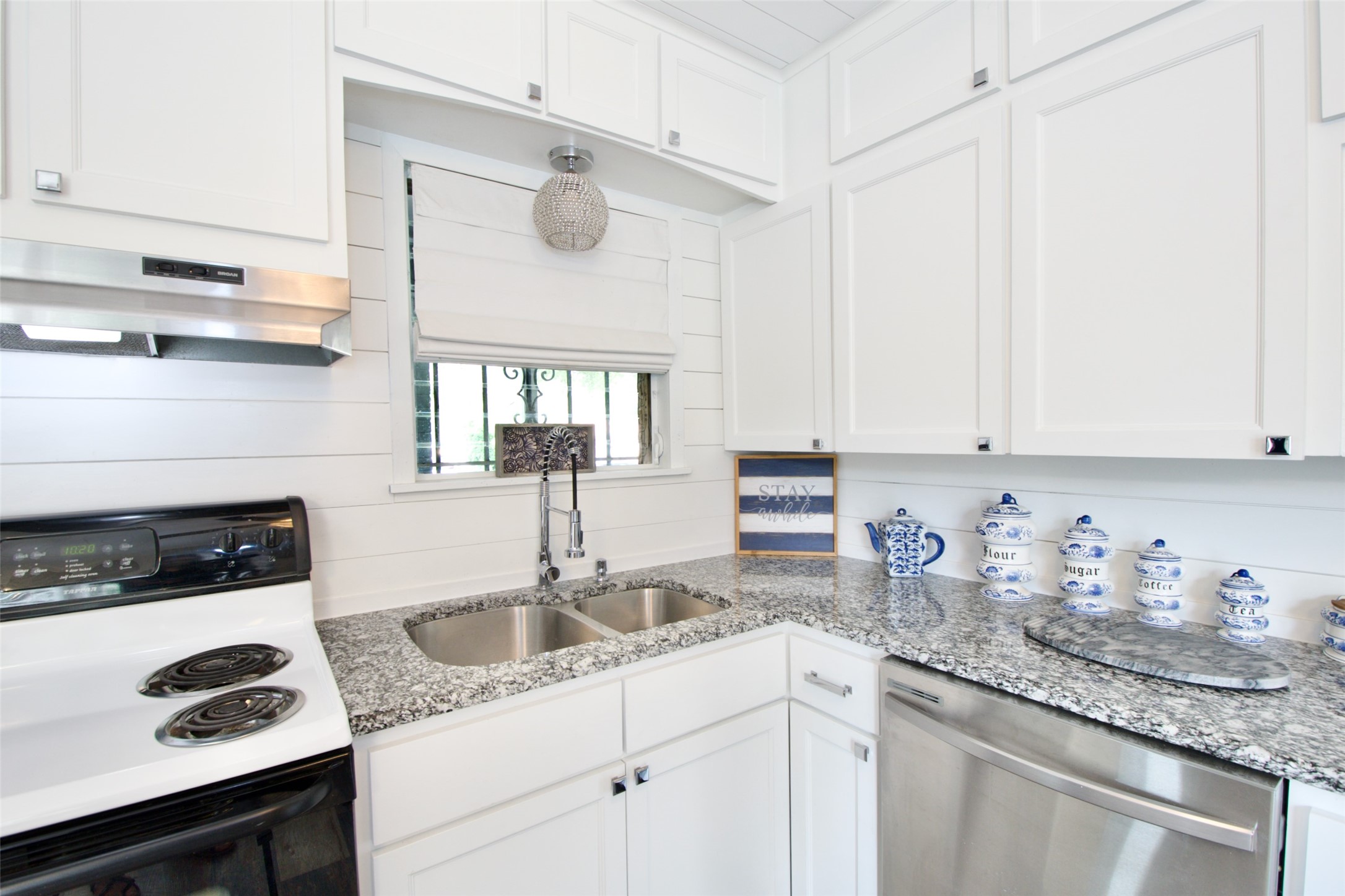 1307 N 65th Street Waco TX 76710