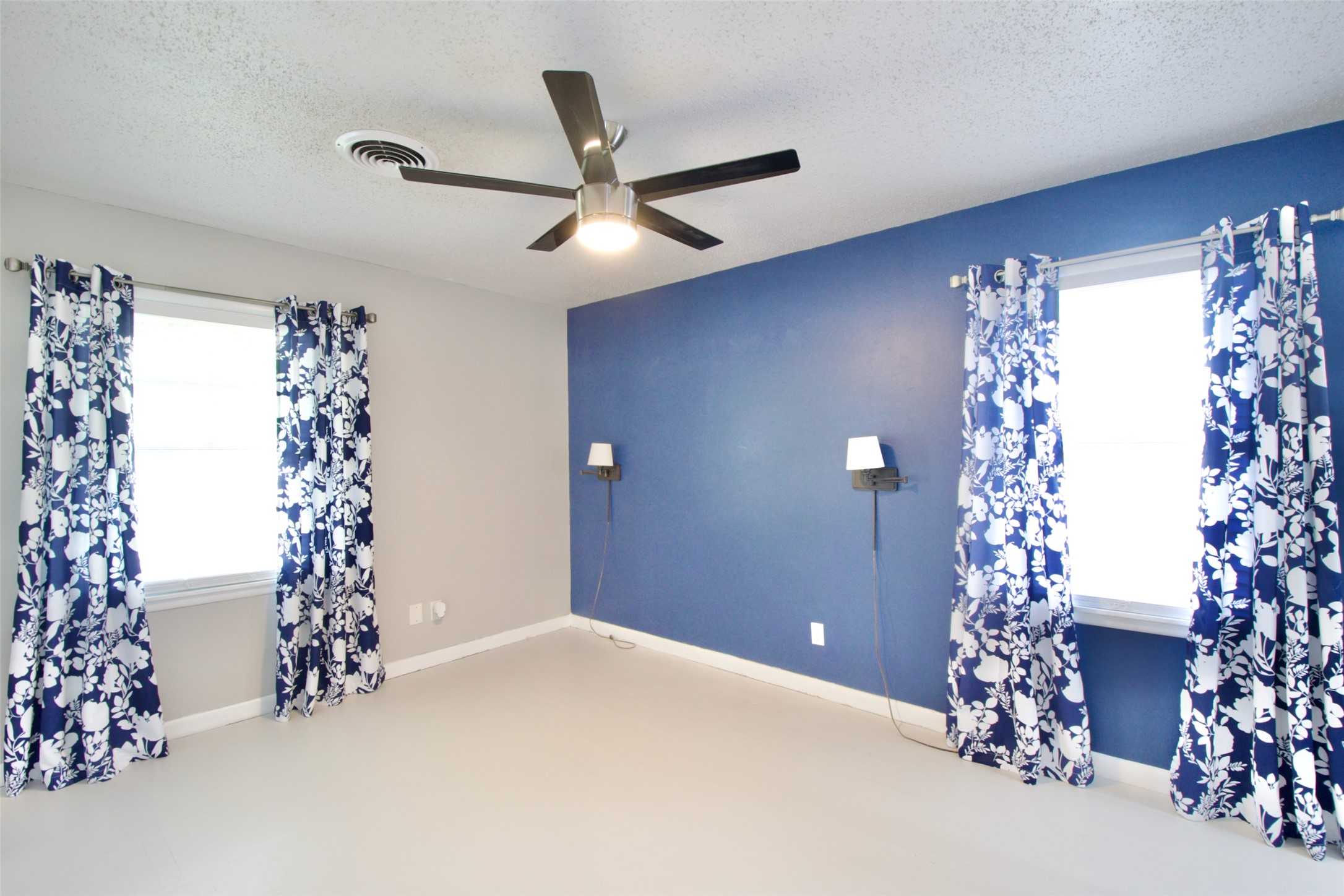 1307 N 65th Street Waco TX 76710