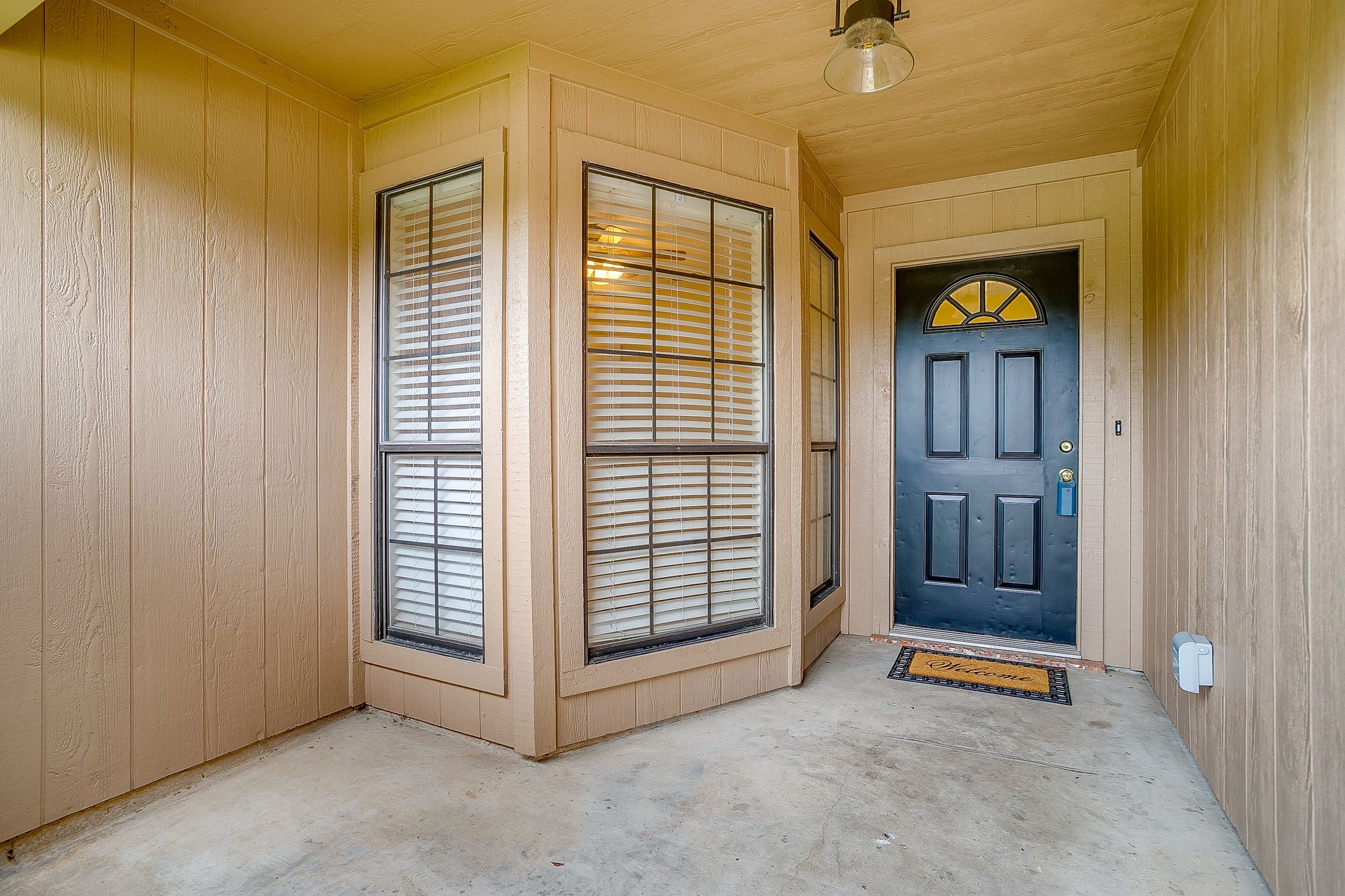 8613 Silver Creek Road White Settlement TX 76108