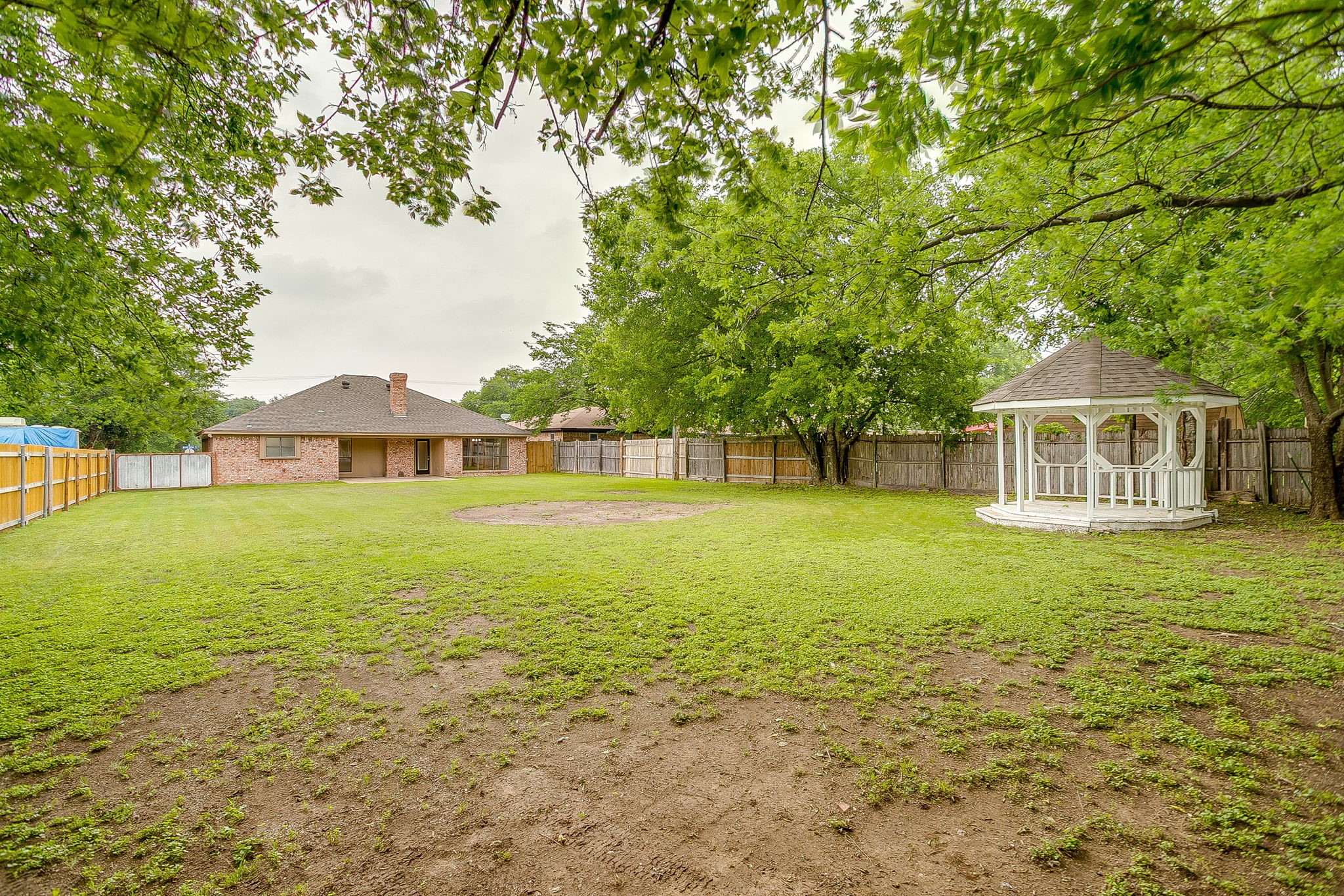 8613 Silver Creek Road White Settlement TX 76108