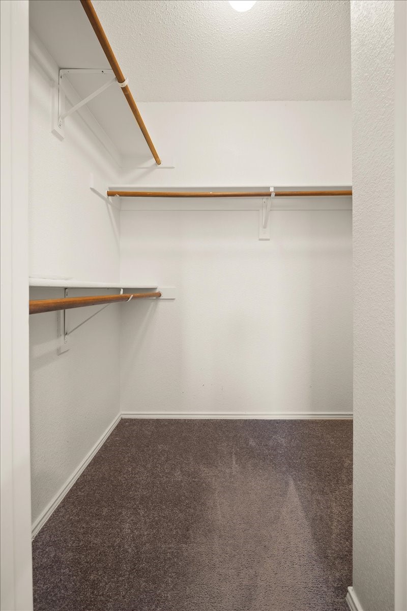 714 Jalisco Plaza Dallas TX 75211