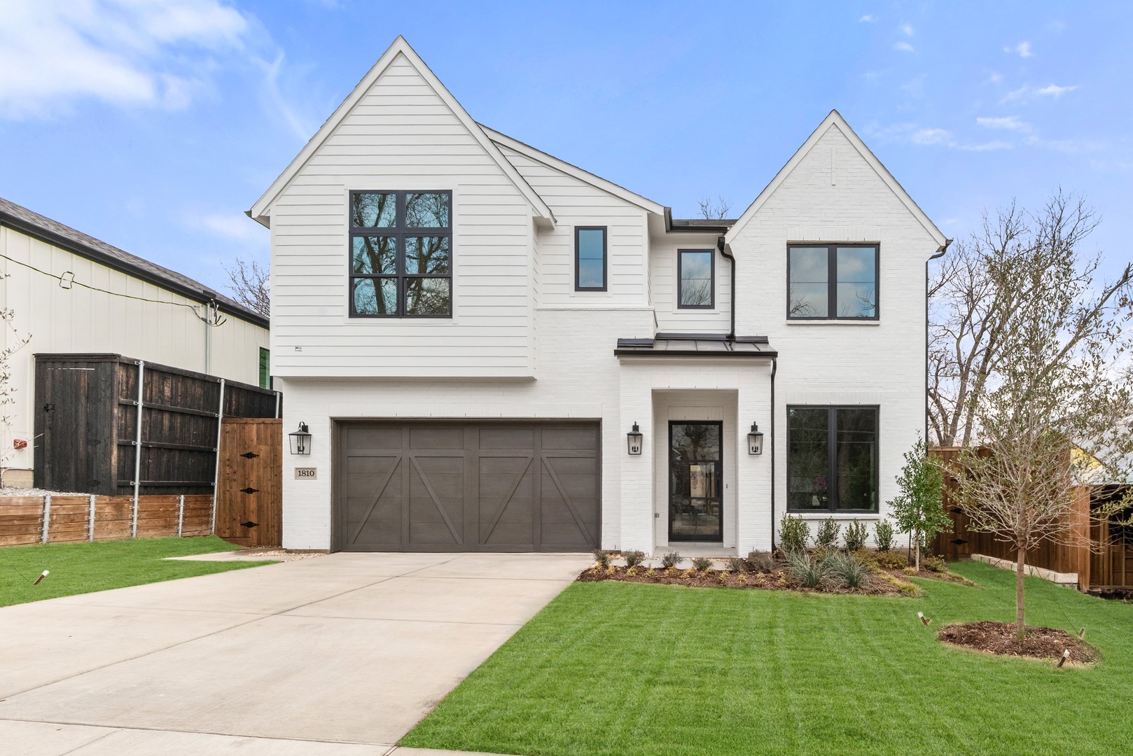 1810 Corona Street Dallas TX 75214