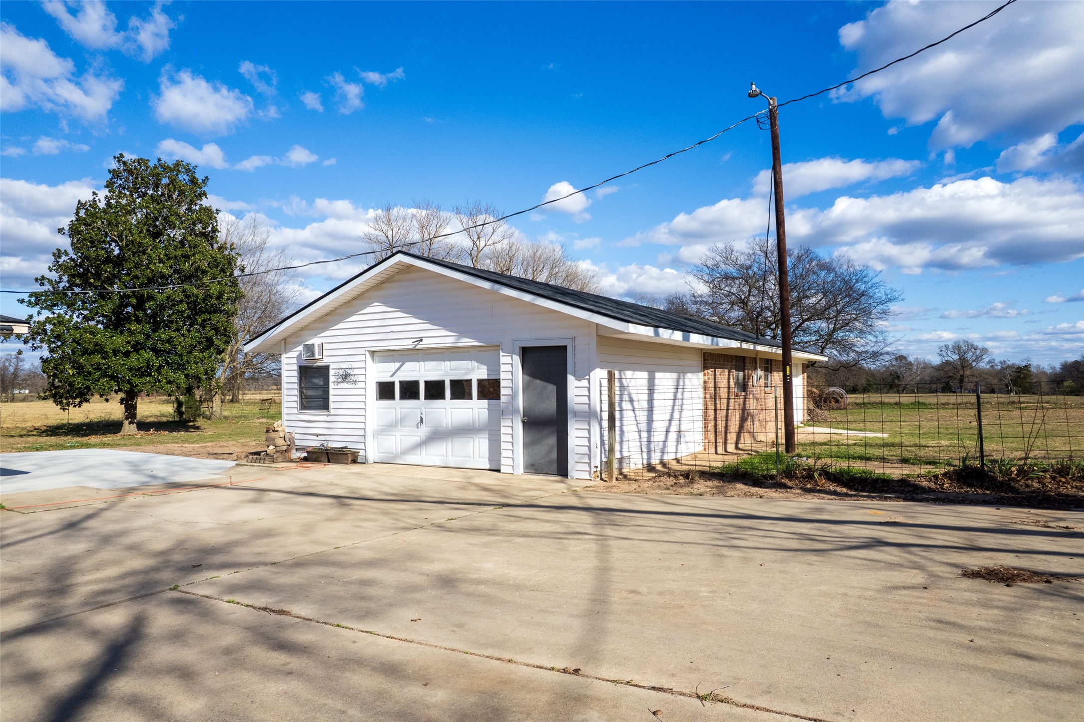 2339 SW County Road 3110 Mount Vernon TX 75457