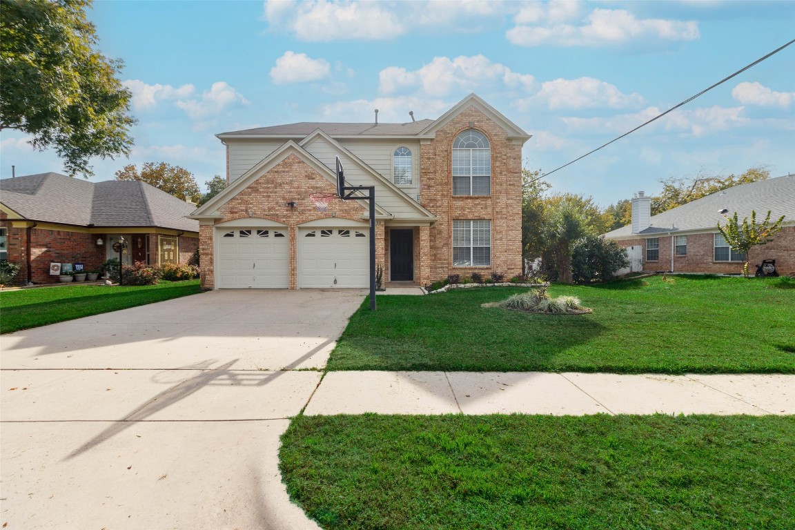 300 Branch Bend Euless TX 76039