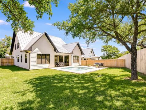 2403 Cherry Lane Kingsland TX 78639