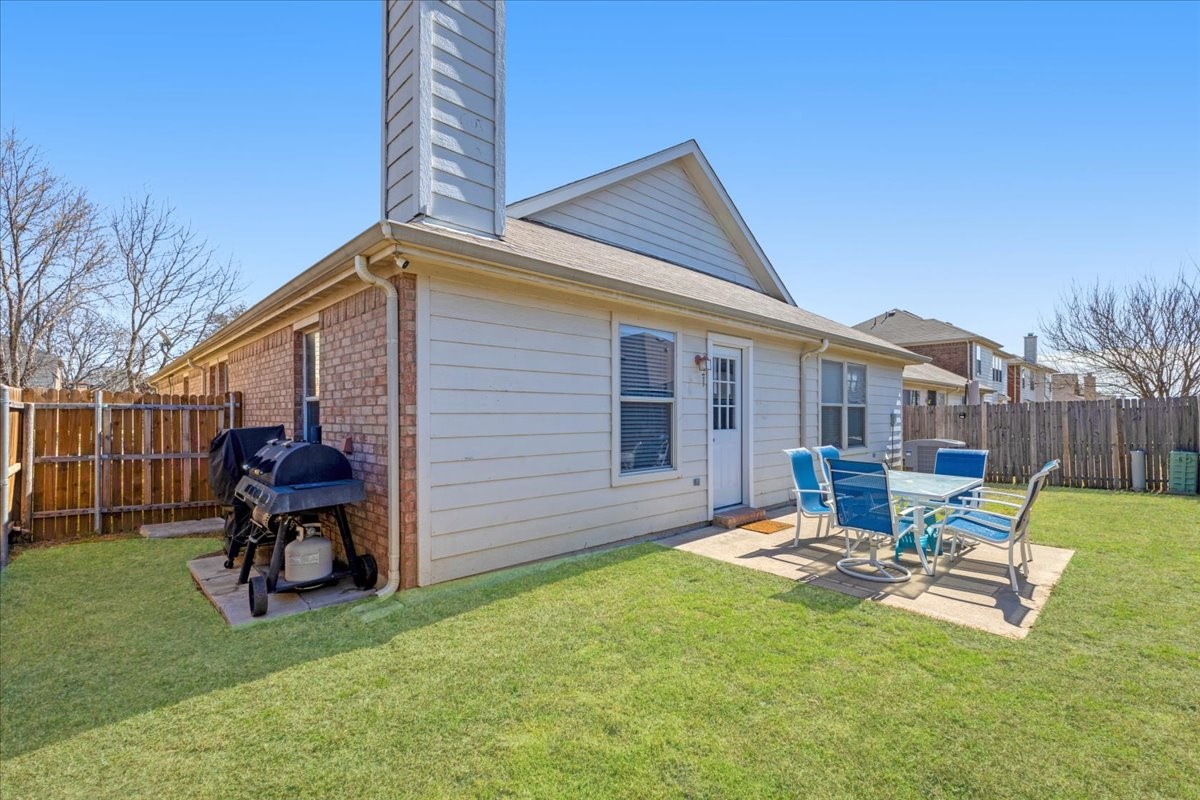 8420 Silverbell Lane Fort Worth TX 76140