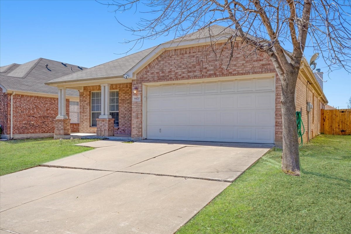 8420 Silverbell Lane Fort Worth TX 76140