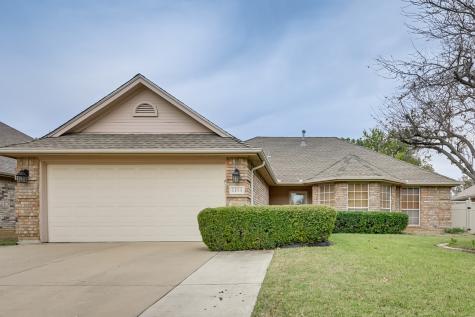 1104 Springwood Drive Saginaw TX 76179