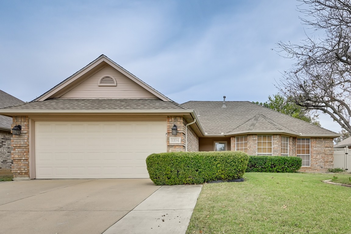 1104 Springwood Drive Saginaw TX 76179