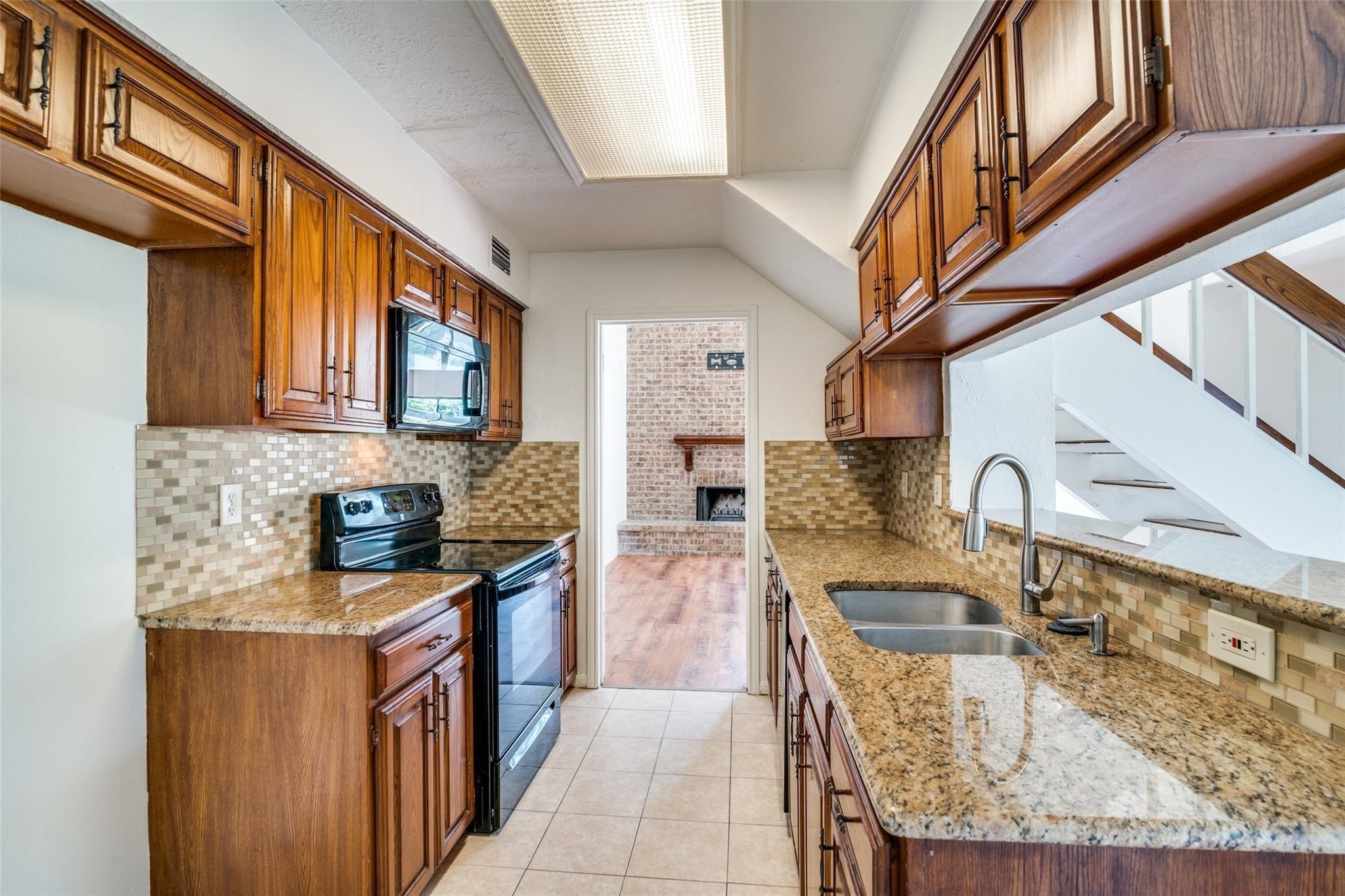 621 Via La Paloma Mesquite TX 75150
