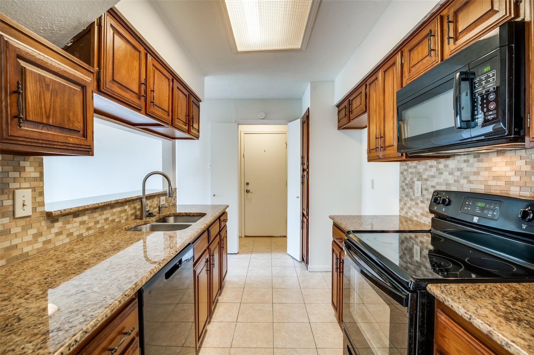 621 Via La Paloma Mesquite TX 75150