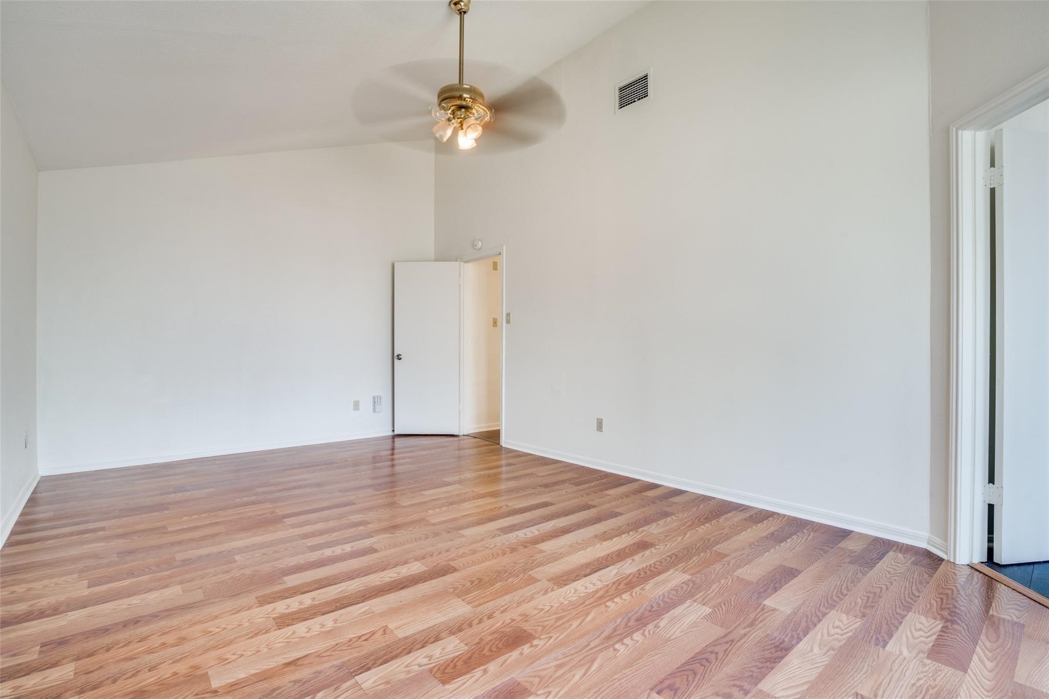 621 Via La Paloma Mesquite TX 75150