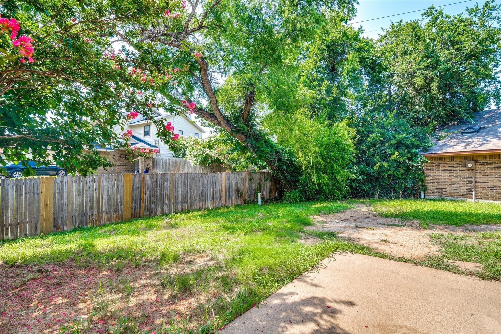 621 Via La Paloma Mesquite TX 75150