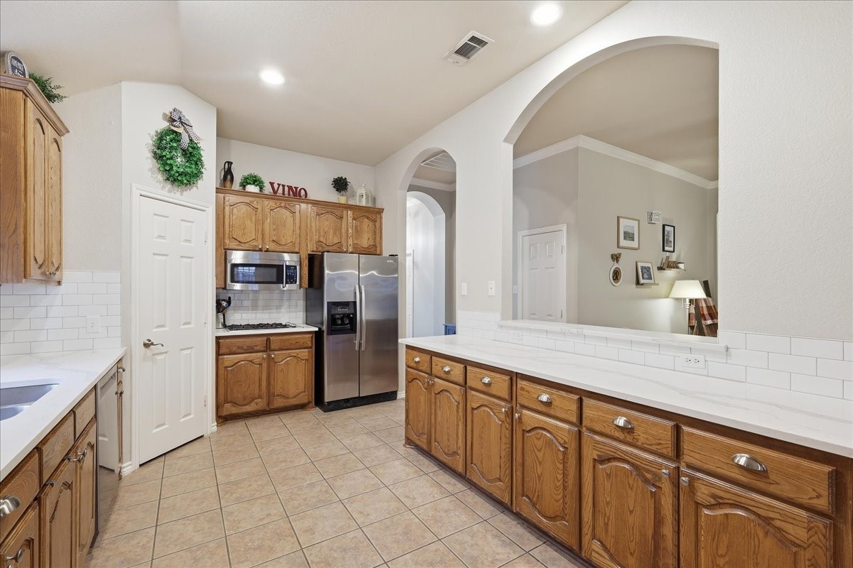 7109 Denver City Drive Fort Worth TX 76179