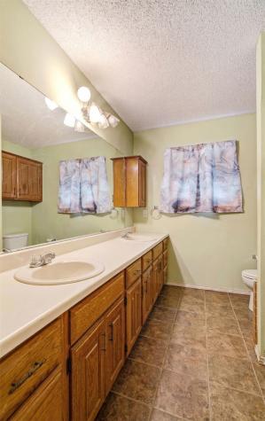 4315 Lakeshore Drive Reno TX 75462