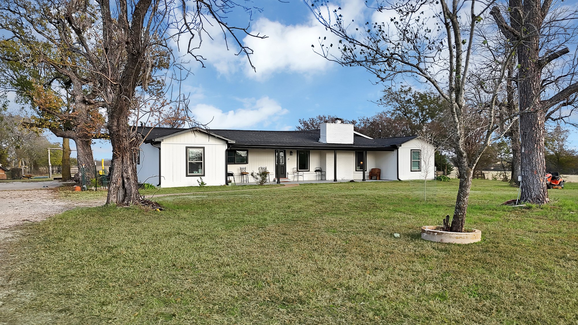 19791 State Highway 274 Kemp TX 75143