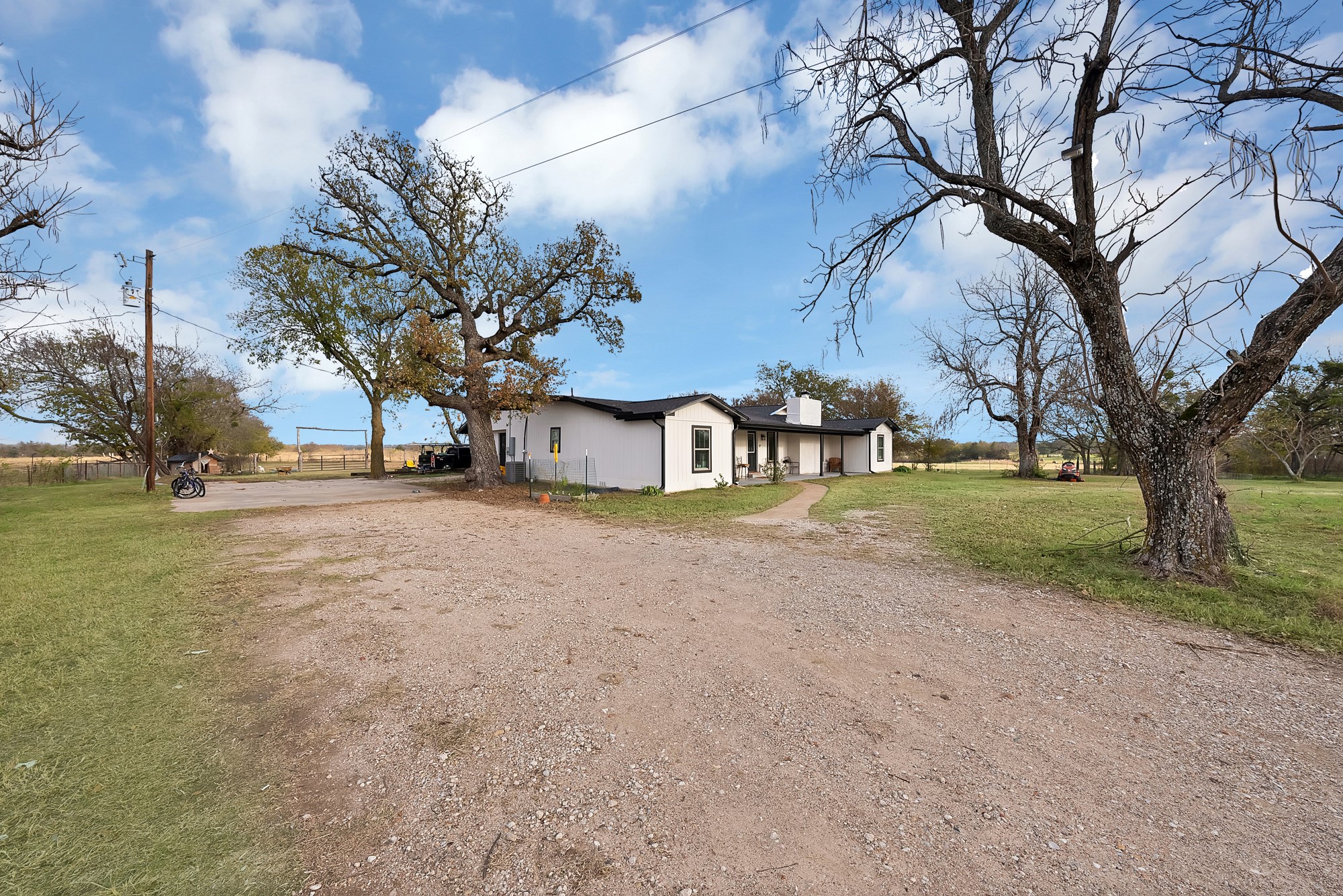 19791 State Highway 274 Kemp TX 75143
