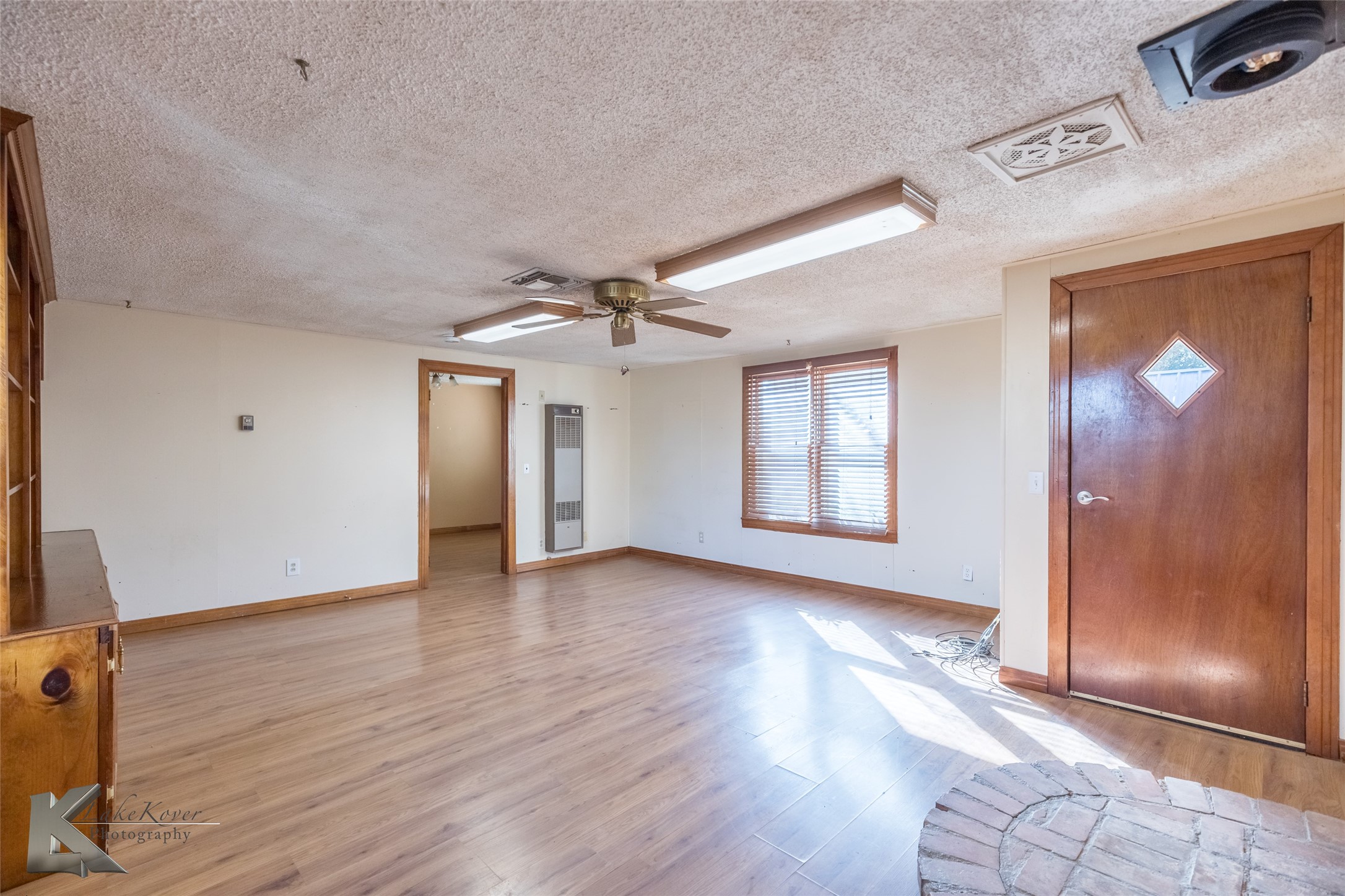 405 S Hinton Street Benjamin TX 79505
