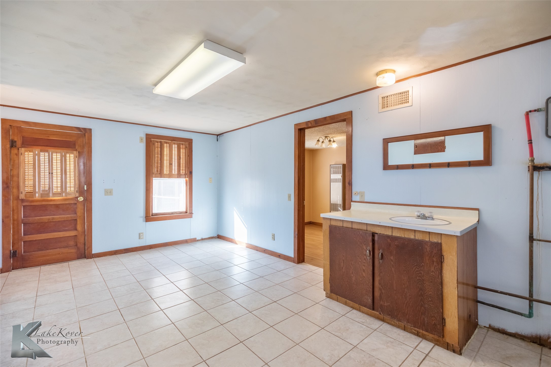 405 S Hinton Street Benjamin TX 79505