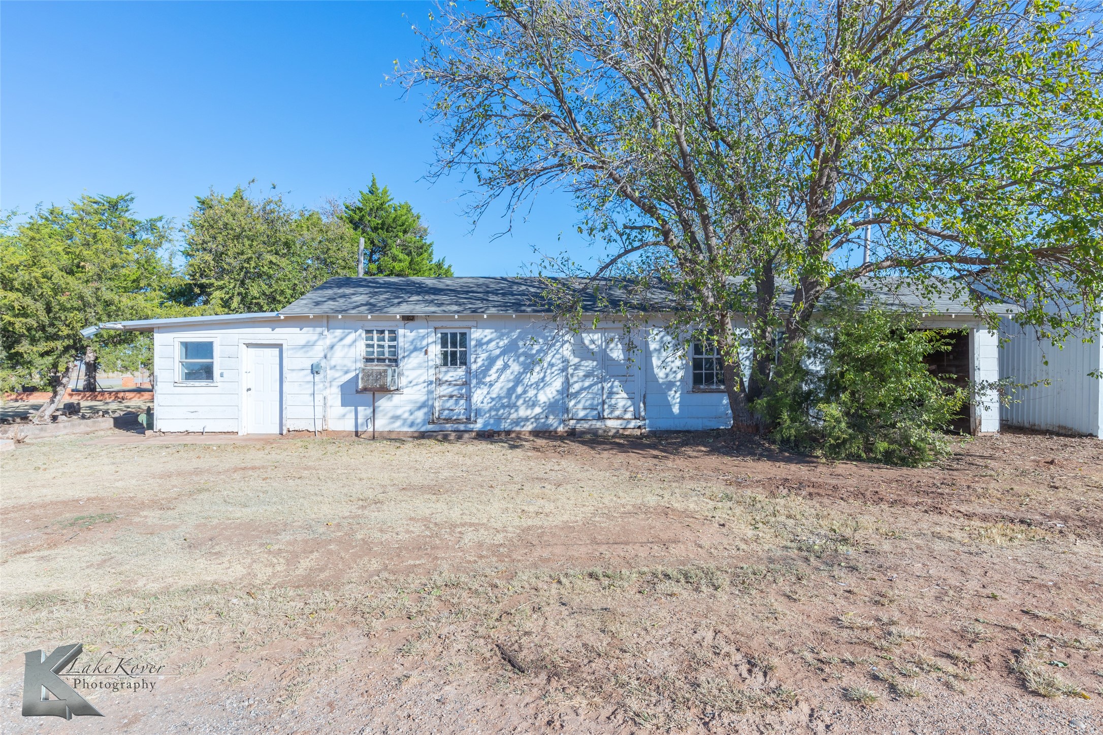 405 S Hinton Street Benjamin TX 79505