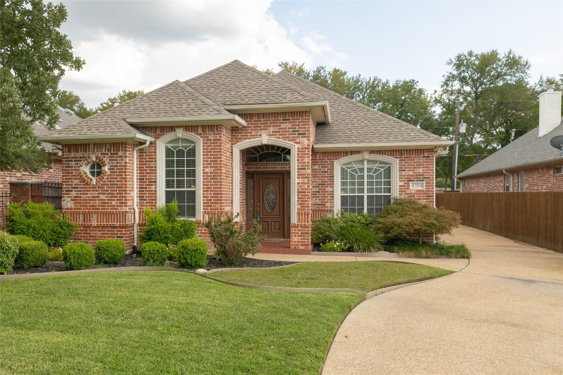 4304 Portales Court Arlington TX 76016