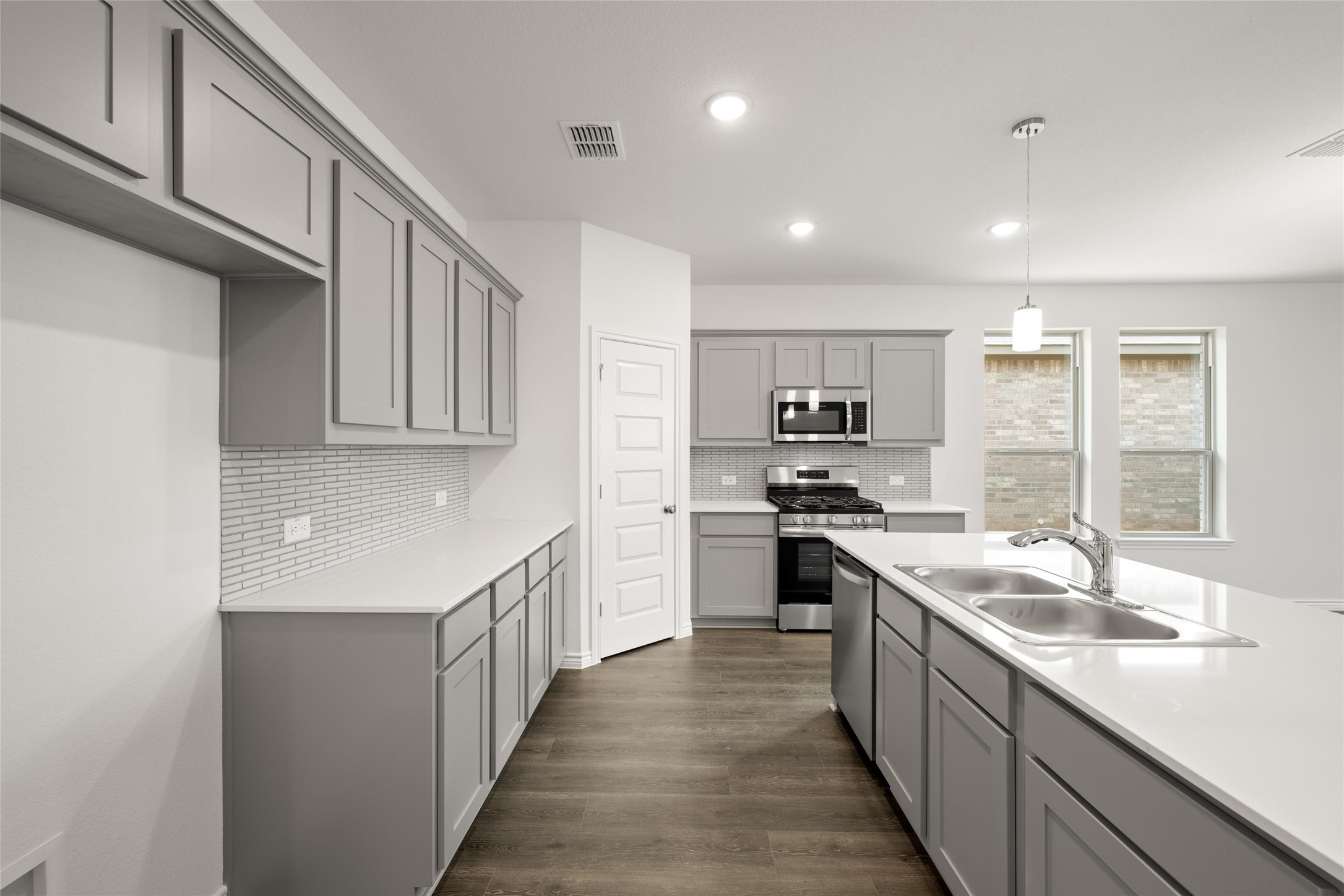 405 Choctaw Drive Cleburne TX 76033