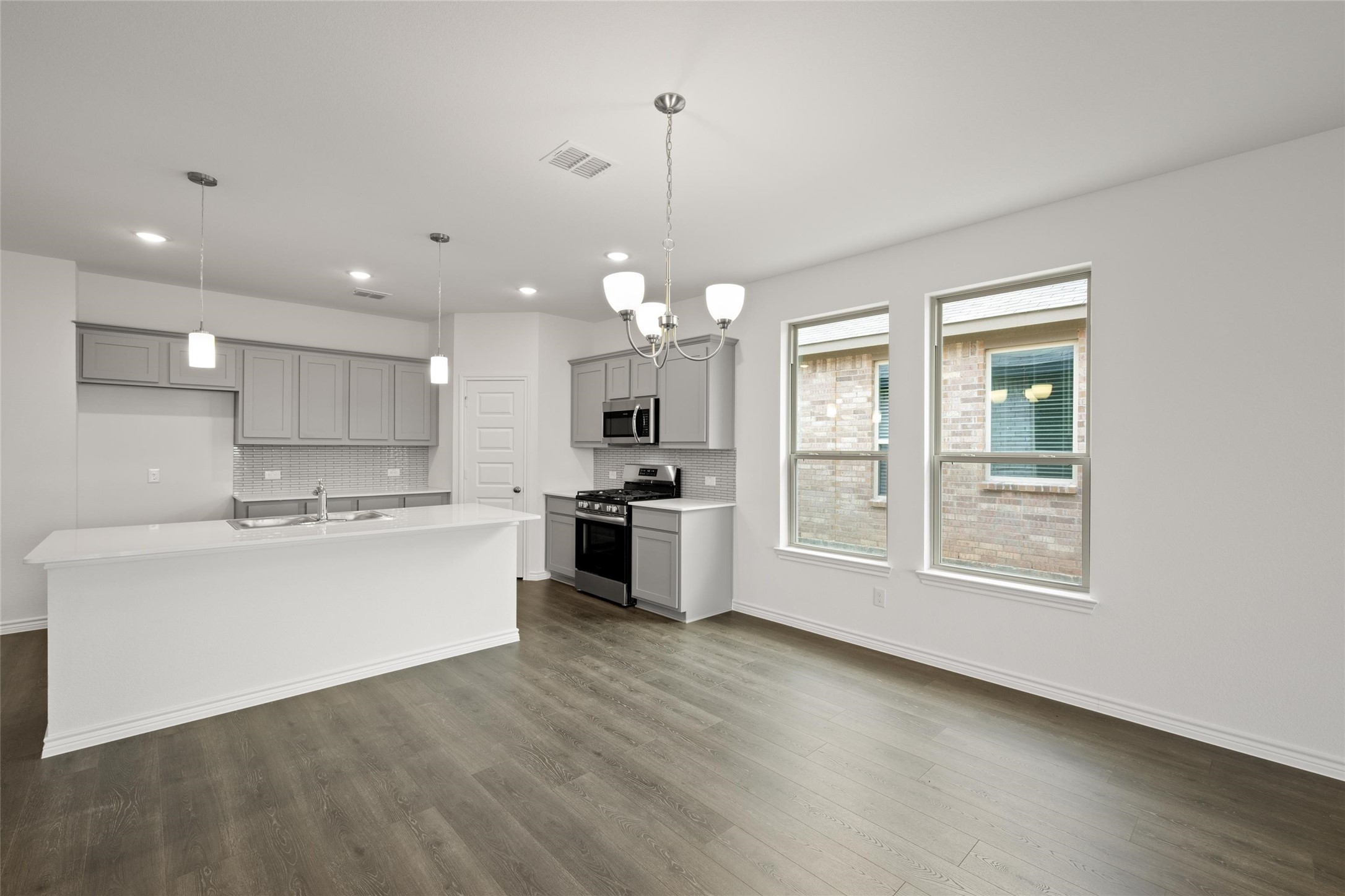 405 Choctaw Drive Cleburne TX 76033