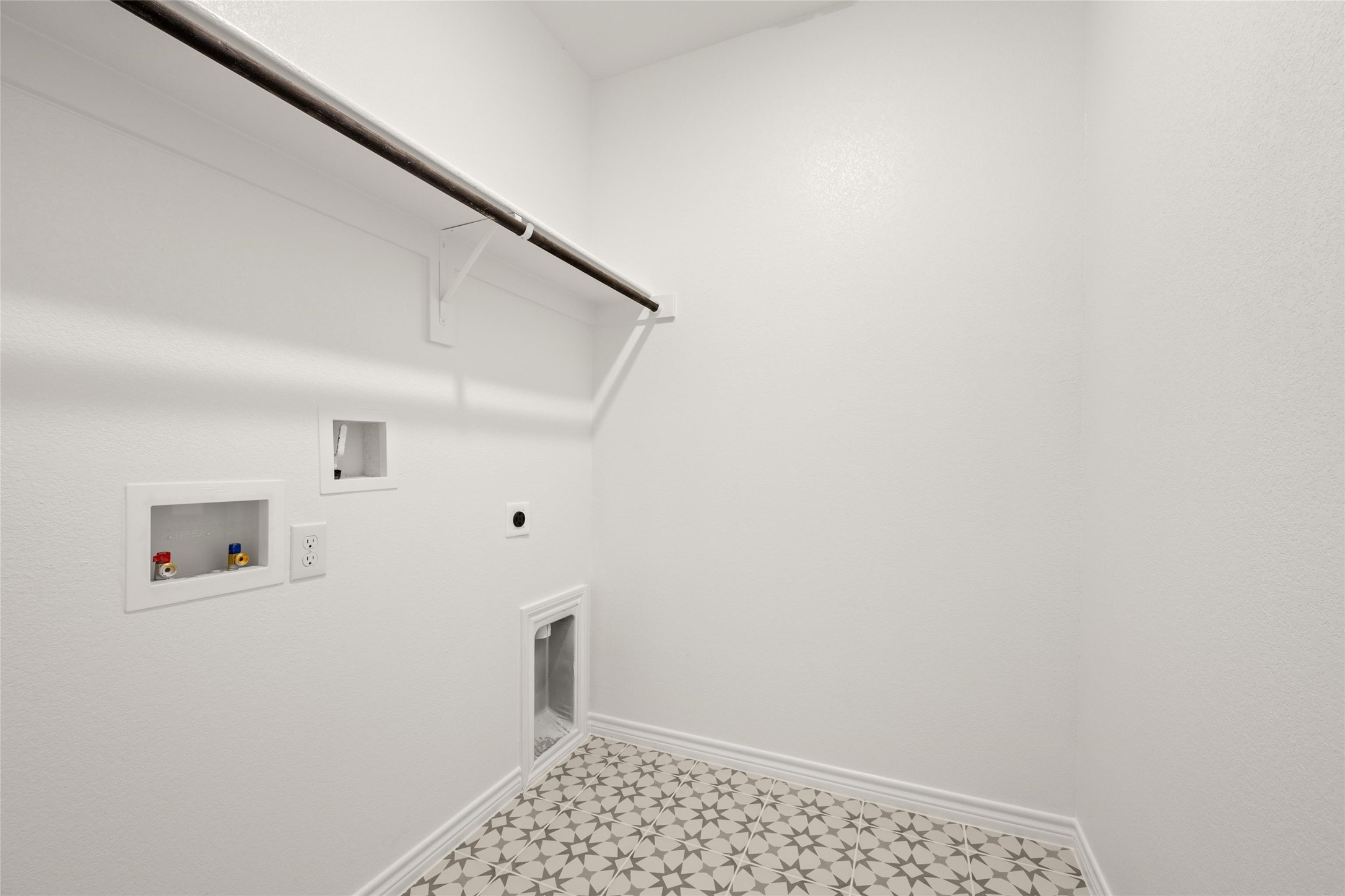 405 Choctaw Drive Cleburne TX 76033