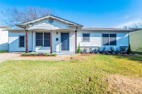 4805 S Hughes Avenue Fort Worth TX 76119