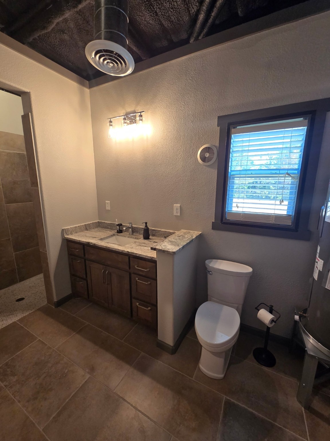 31665 Fm 121 Tioga TX 76271