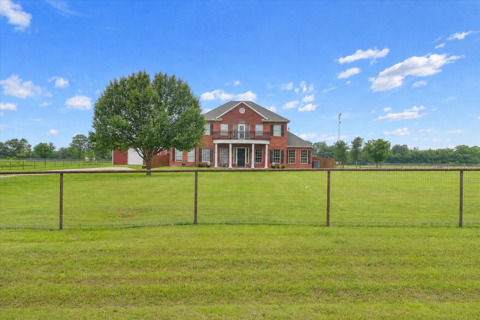 4013 Private Road 1166 Farmersville TX 75442