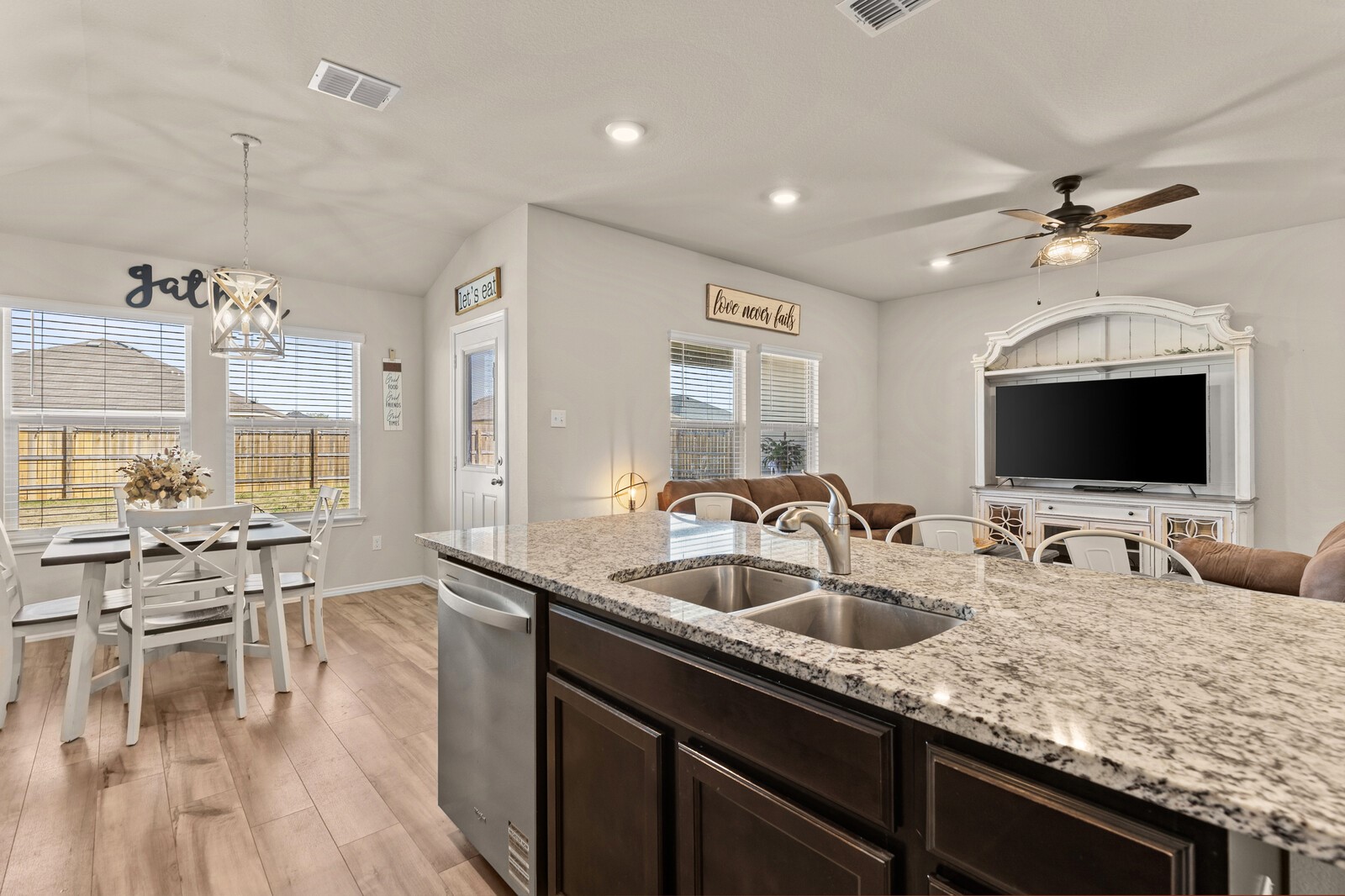 7209 Canadian Drive China Spring TX 76633