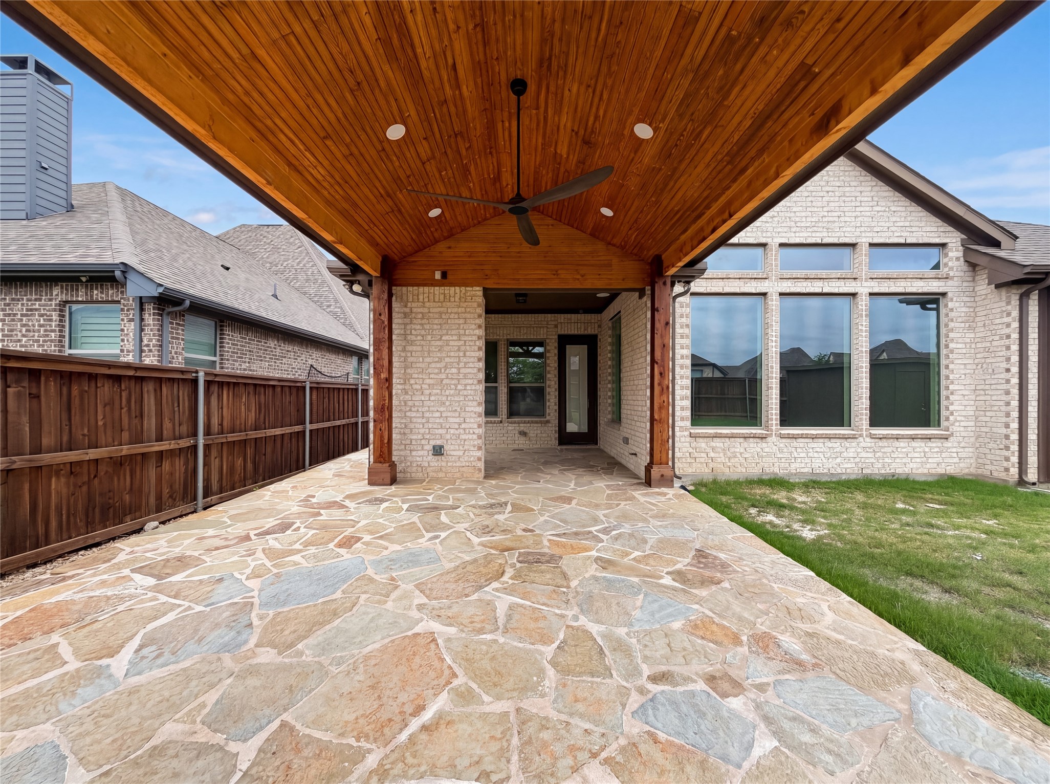 1028 Chambers Creek Cove Mckinney TX 75071