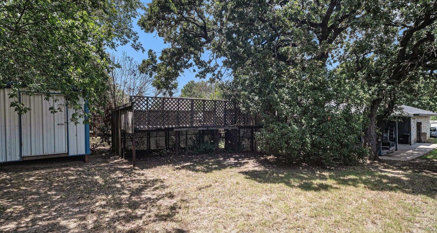 117 Walnut Creek Drive Azle TX 76020