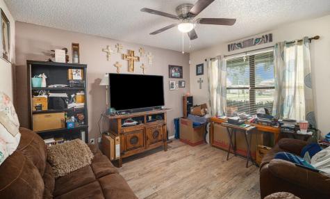 117 Walnut Creek Drive Azle TX 76020