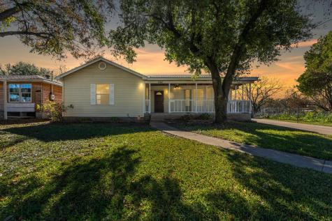 1024 E Franklin Street Hillsboro TX 76645