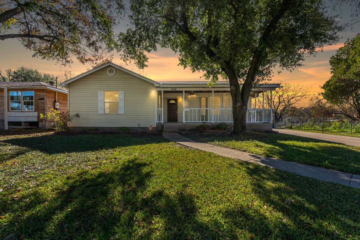 1024 E Franklin Street Hillsboro TX 76645