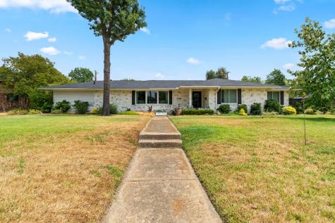 10136 Coppedge Lane Dallas TX 75229