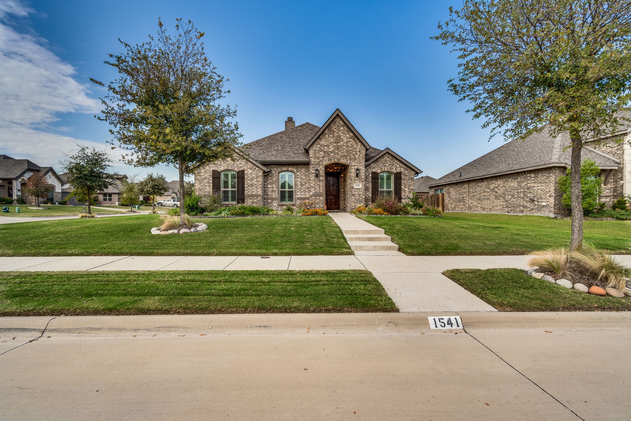 1541 Reagan Avenue Waxahachie TX 75165