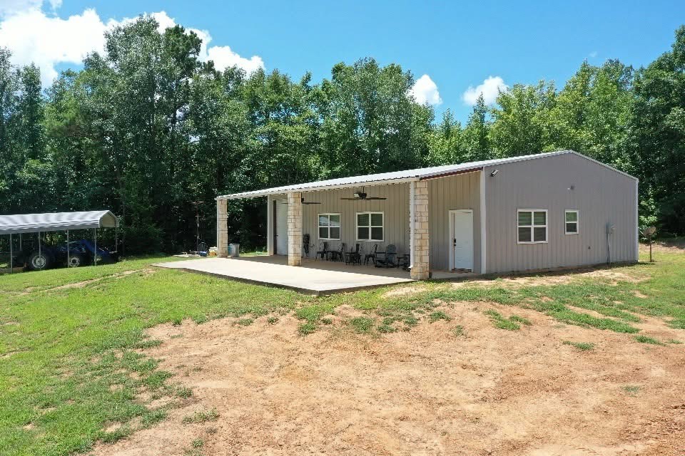 2409 County Road 2303 Lone Star TX 75668
