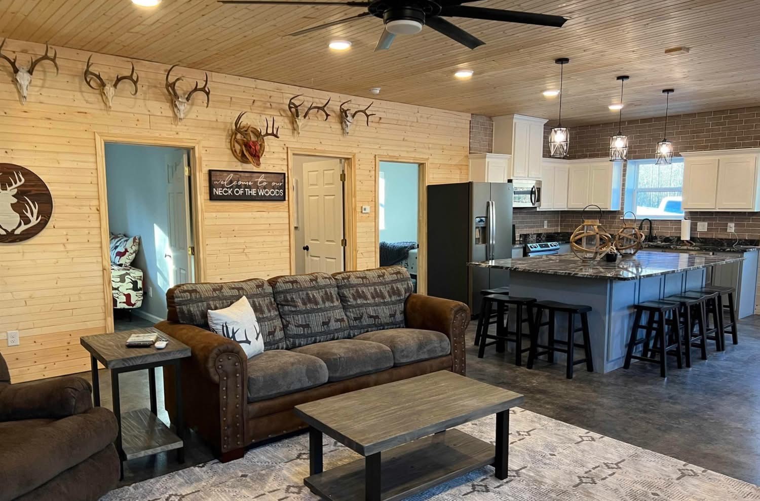 2409 County Road 2303 Lone Star TX 75668