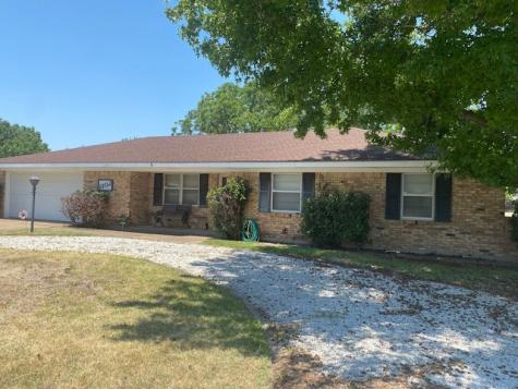 1302 Sandra Lane Grand Prairie TX 75052