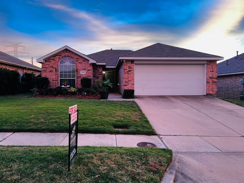 7908 Hill Country Lane Dallas TX 75249