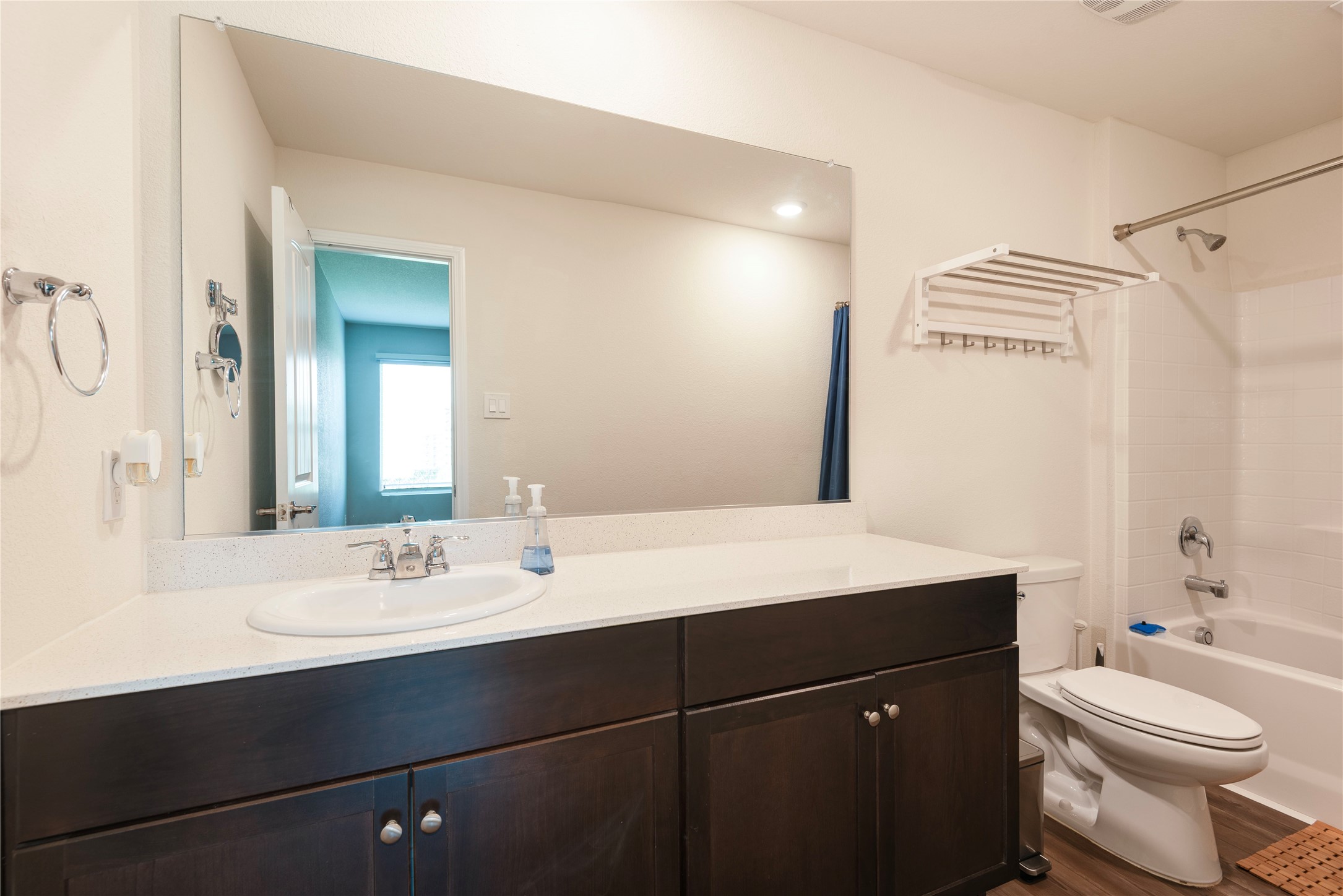 1614 Fields View Drive Anna TX 75409