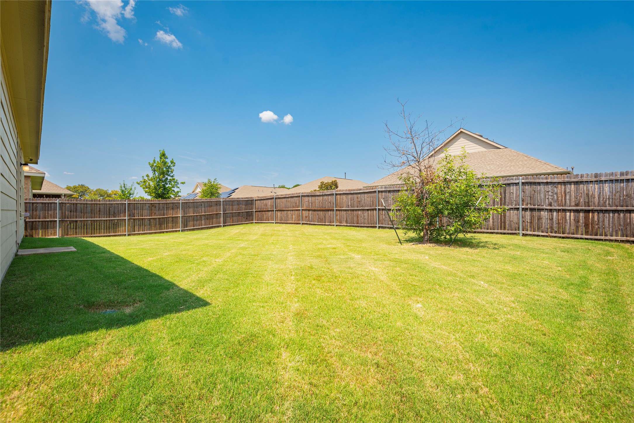 1614 Fields View Drive Anna TX 75409