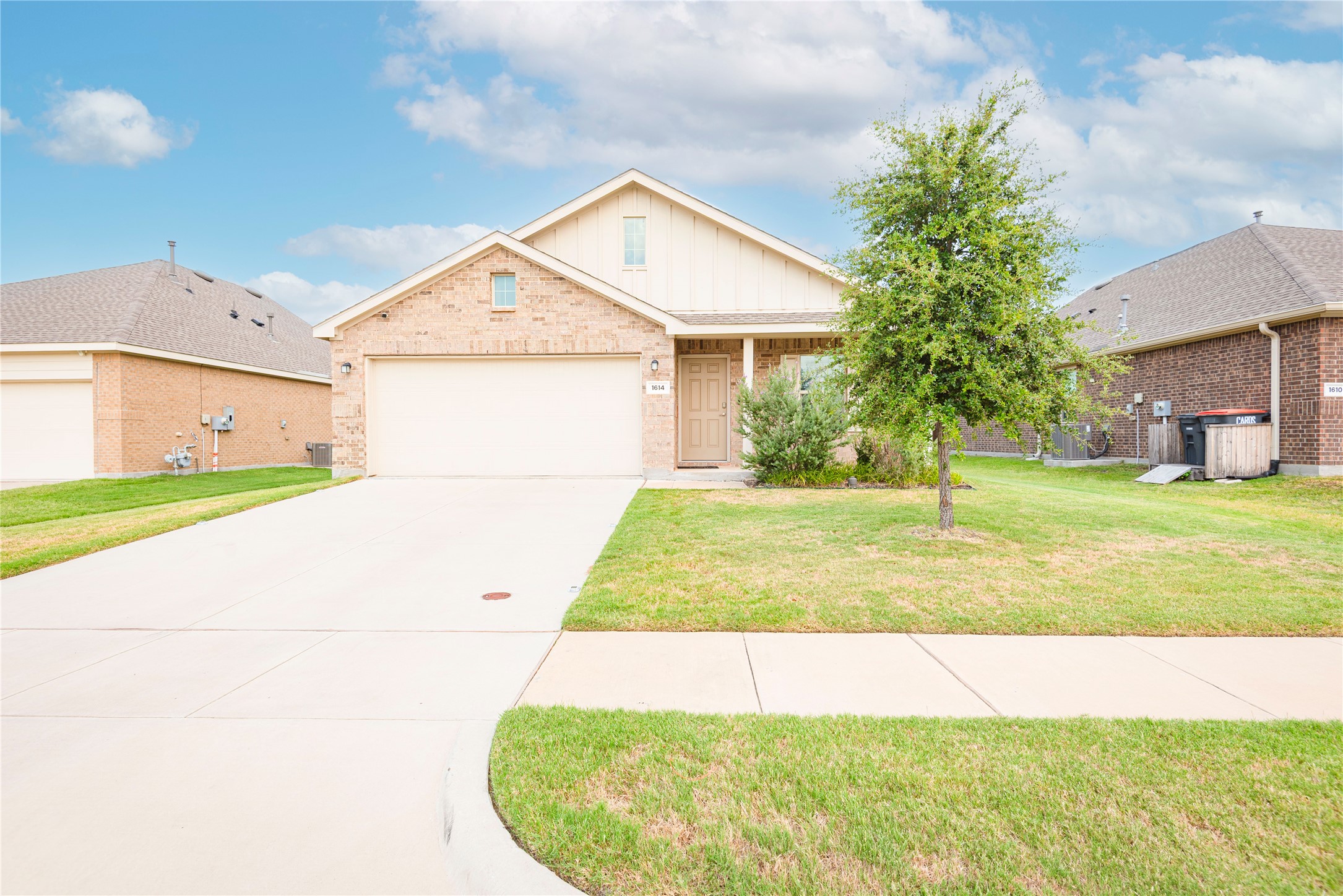 1614 Fields View Drive Anna TX 75409