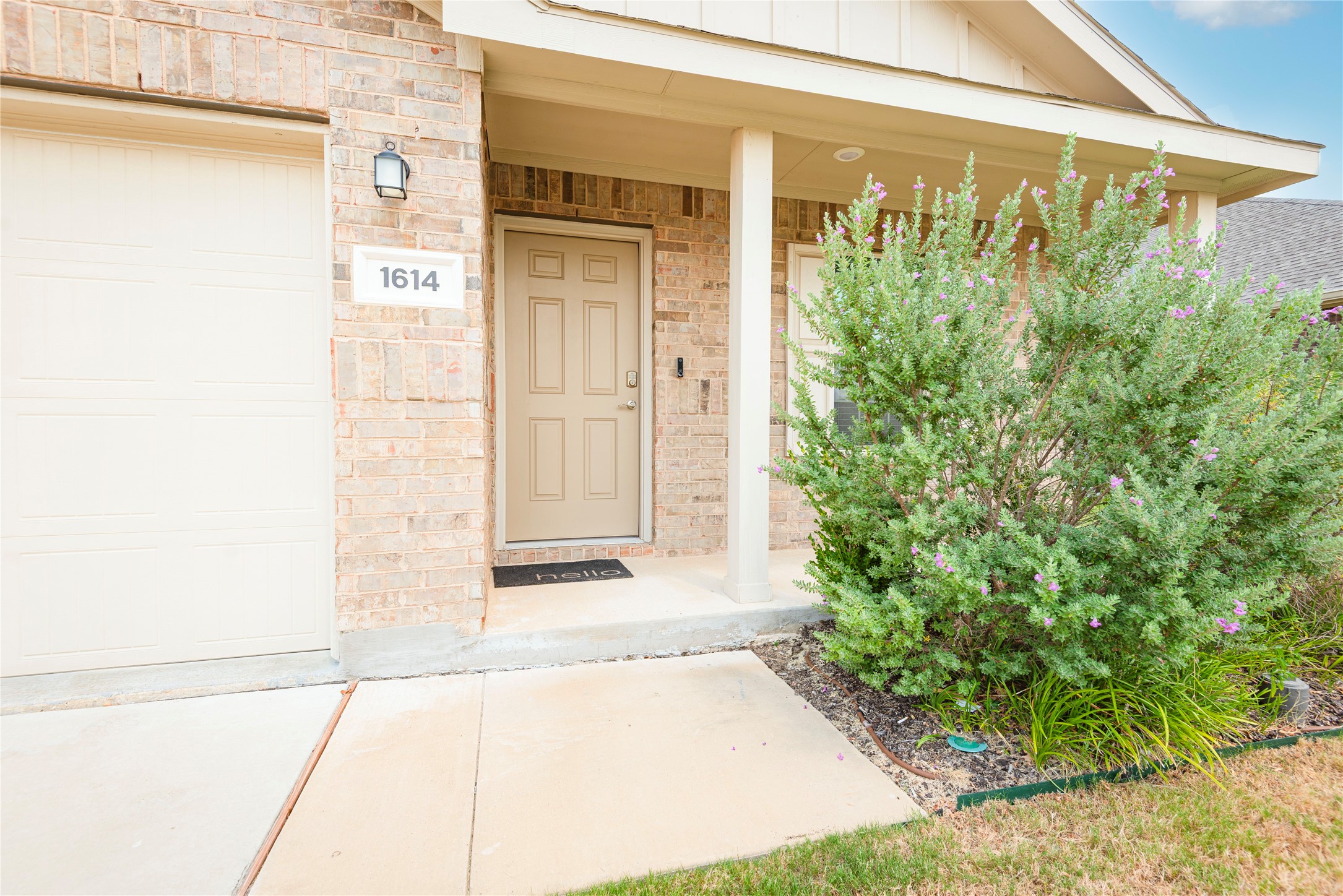 1614 Fields View Drive Anna TX 75409